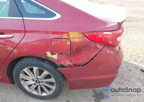 2015 Hyundai Sonata Sport z USA, uszkodzony, nr VIN 5NPE34AF5FH072704